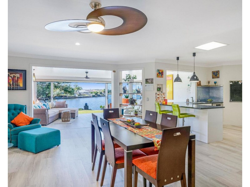 25 Edward Avenue, Pottsville NSW 2489