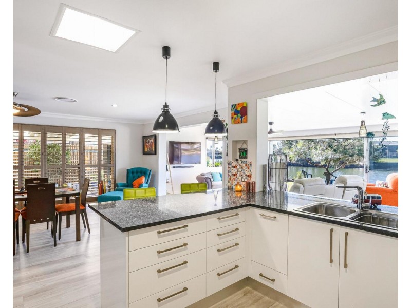 25 Edward Avenue, Pottsville NSW 2489
