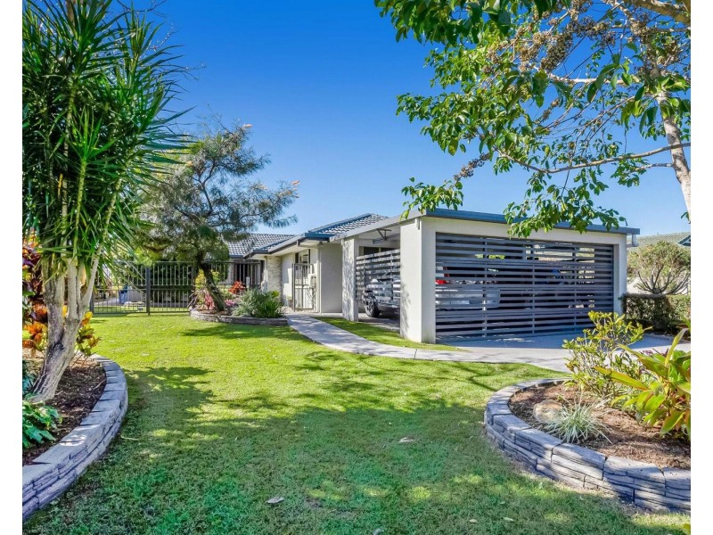 25 Edward Avenue, Pottsville NSW 2489
