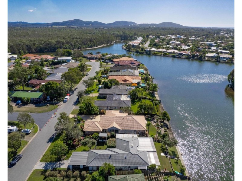 25 Edward Avenue, Pottsville NSW 2489