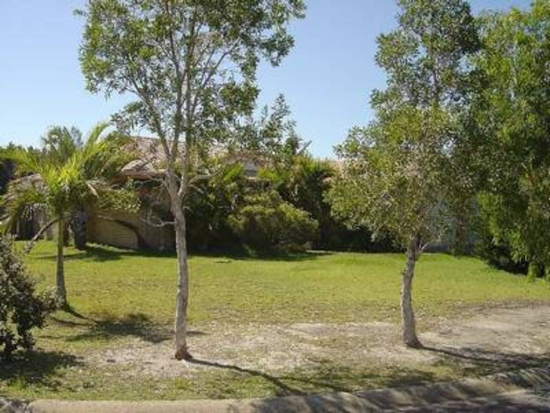 10 Miller Place, Pottsville NSW 2489