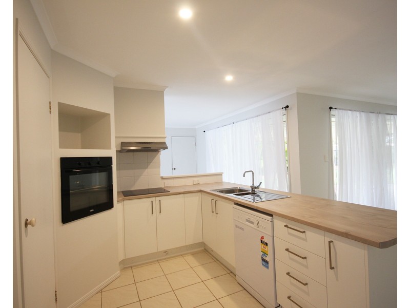 15 Border Crescent, Pottsville NSW 2489