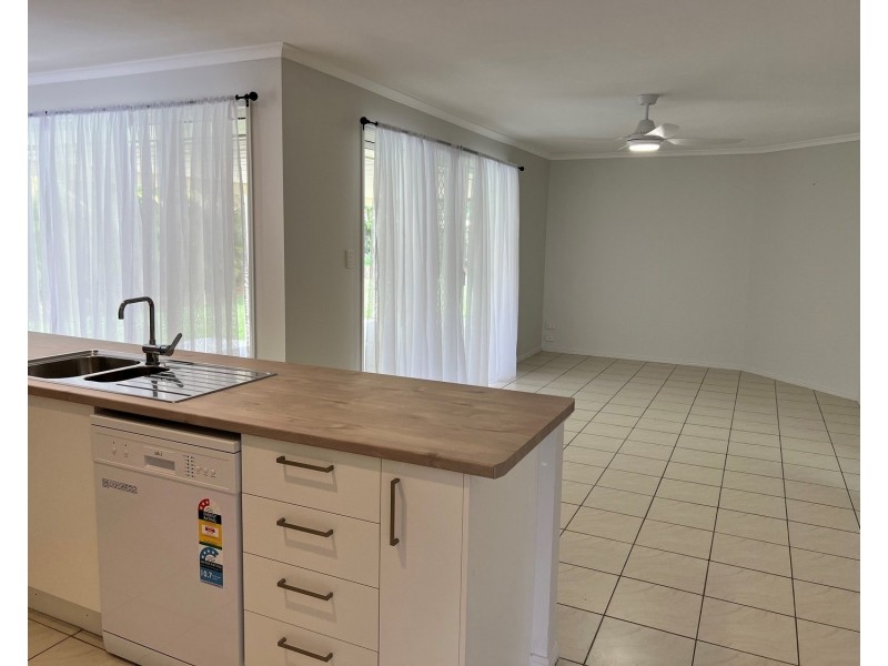 15 Border Crescent, Pottsville NSW 2489