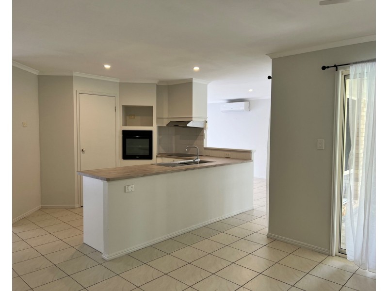 15 Border Crescent, Pottsville NSW 2489