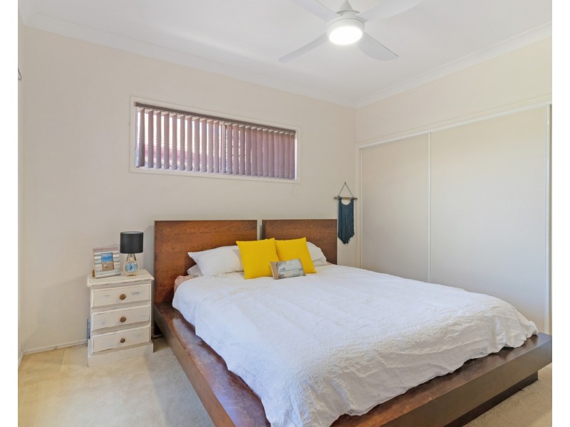 2/39 Edward Avenue, Pottsville NSW 2489