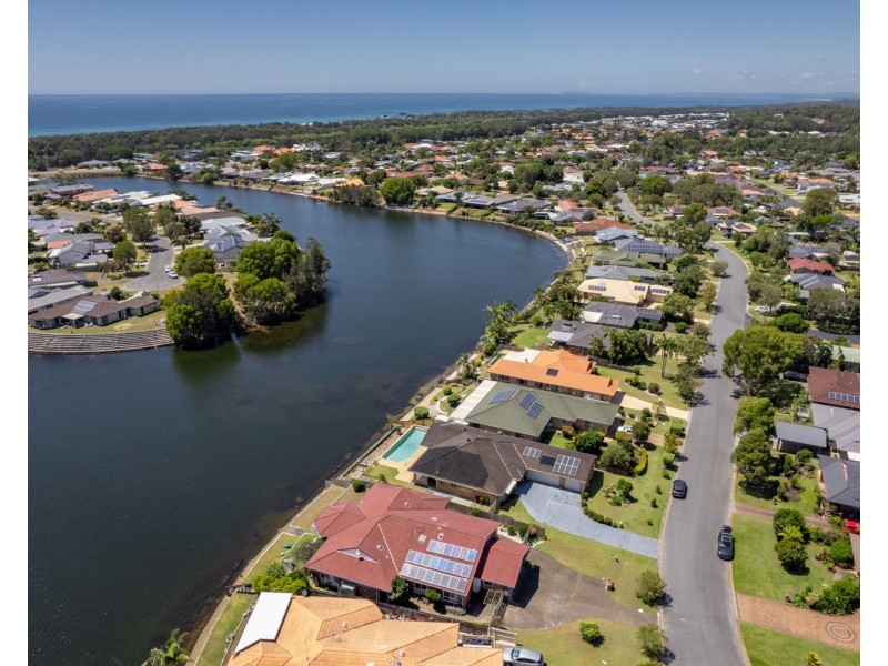 2/39 Edward Avenue, Pottsville NSW 2489