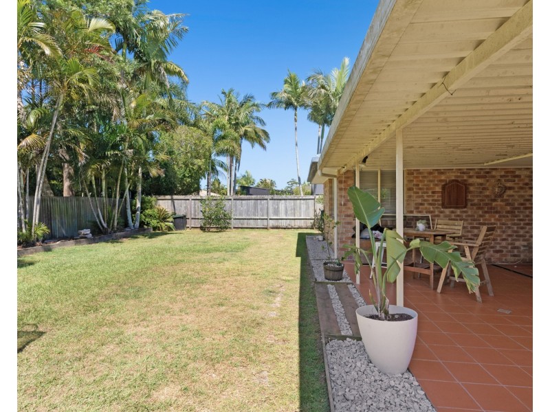 26 Buckingham Drive, Pottsville NSW 2489