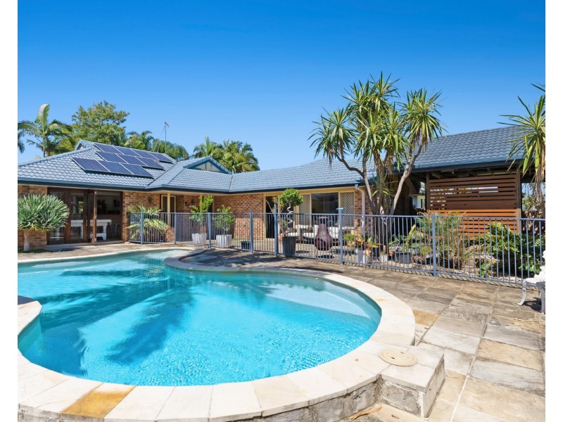 26 Buckingham Drive, Pottsville NSW 2489