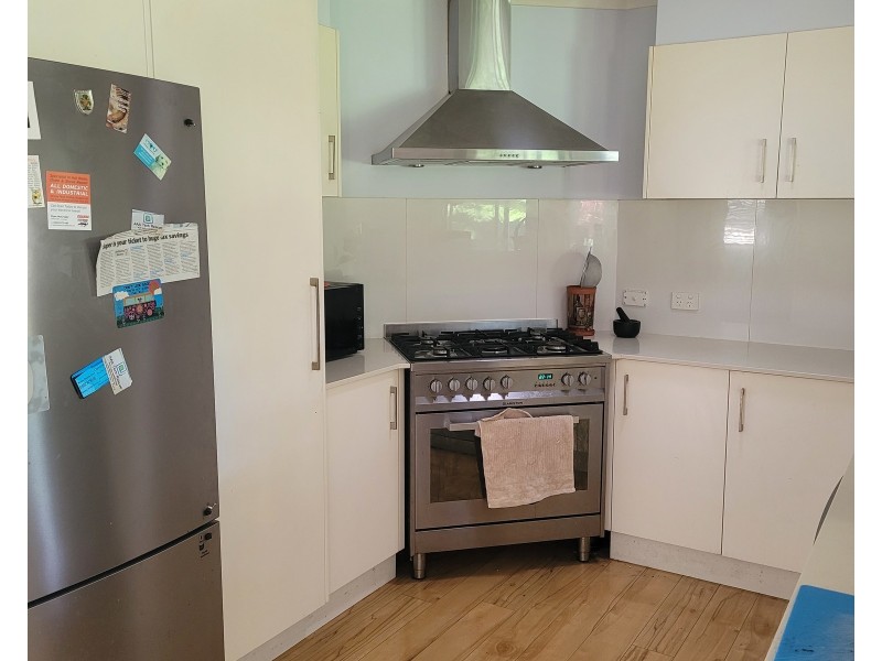 32 Edward Street, Pottsville NSW 2489