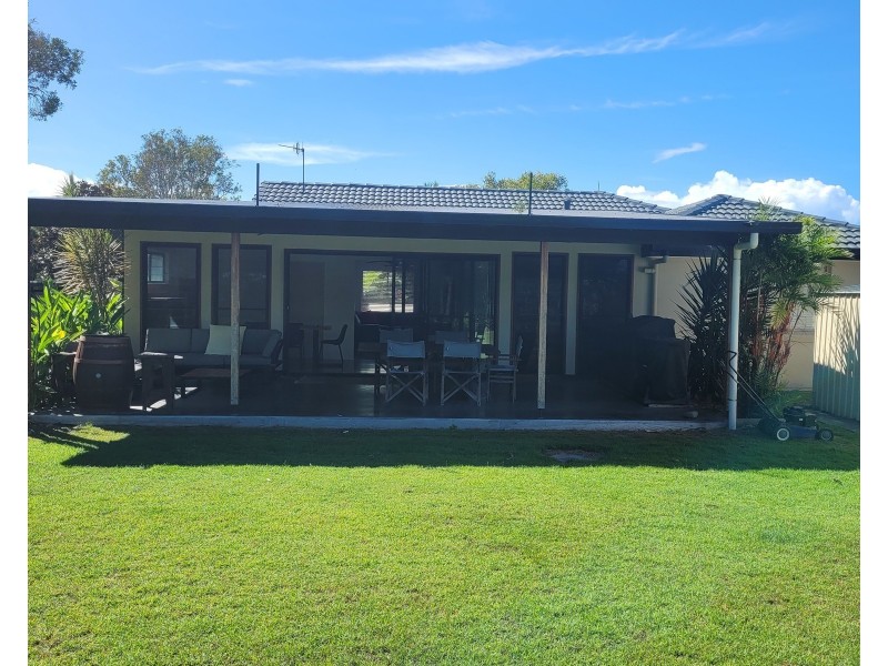 32 Edward Street, Pottsville NSW 2489