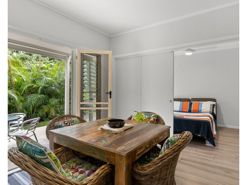 11/2 Creek Street, Hastings Point NSW 2489