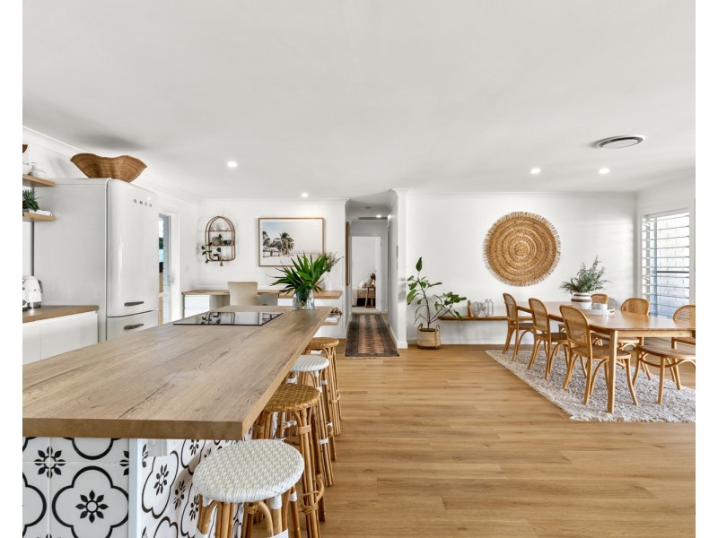 12 Warrawee Street, Sapphire Beach NSW 2450