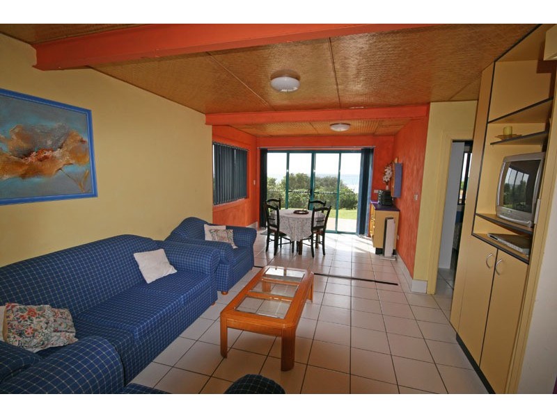 White Waves/5-18 Coast Road, Hastings Point NSW 2489