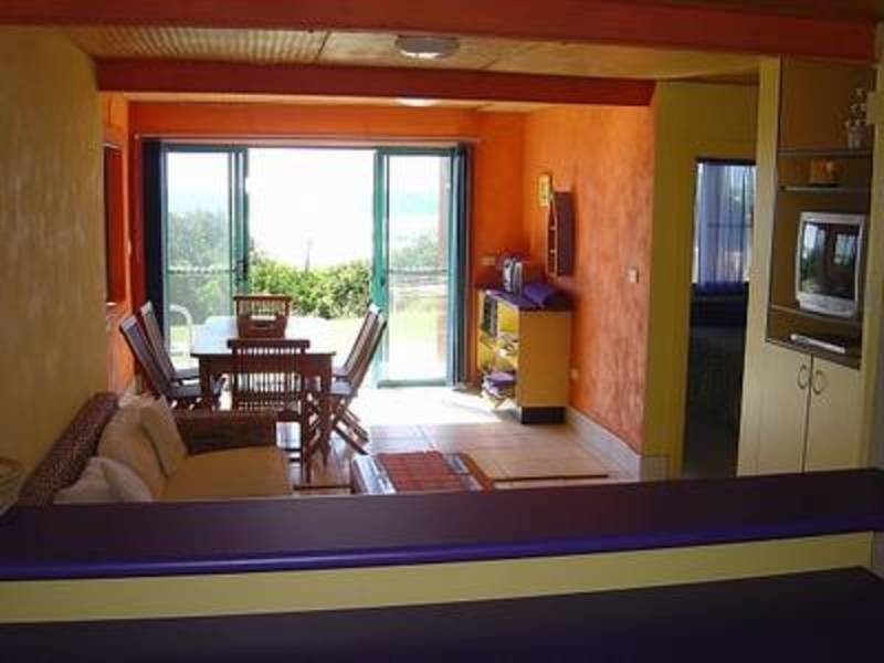 White Waves/5-18 Coast Road, Hastings Point NSW 2489