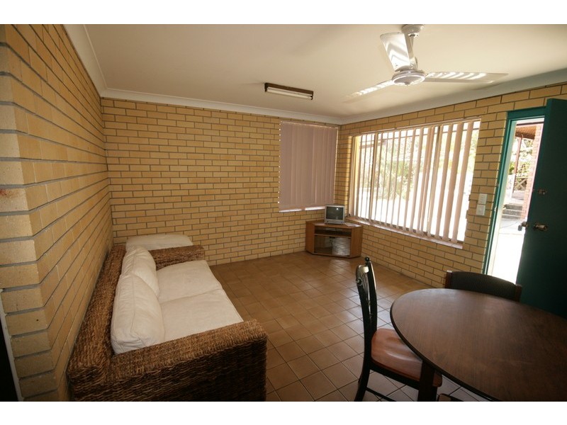 Unit 2/18 Coast Road, Hastings Point NSW 2489