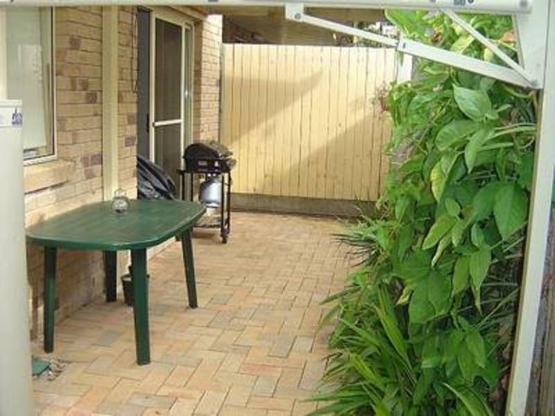 2/2 Seabrae Court, Pottsville NSW 2489