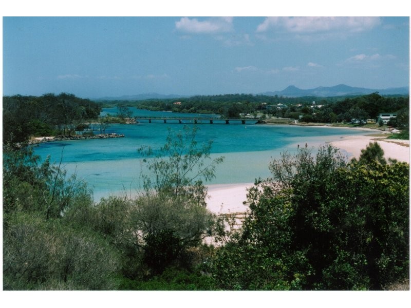 22 Surfside Crescent, Pottsville NSW 2489