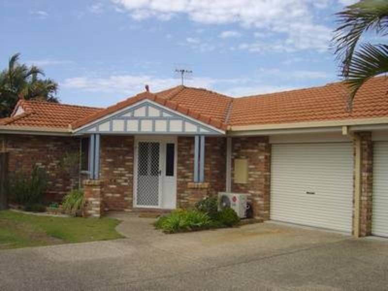 2/3 Kippax Place, Pottsville NSW 2489