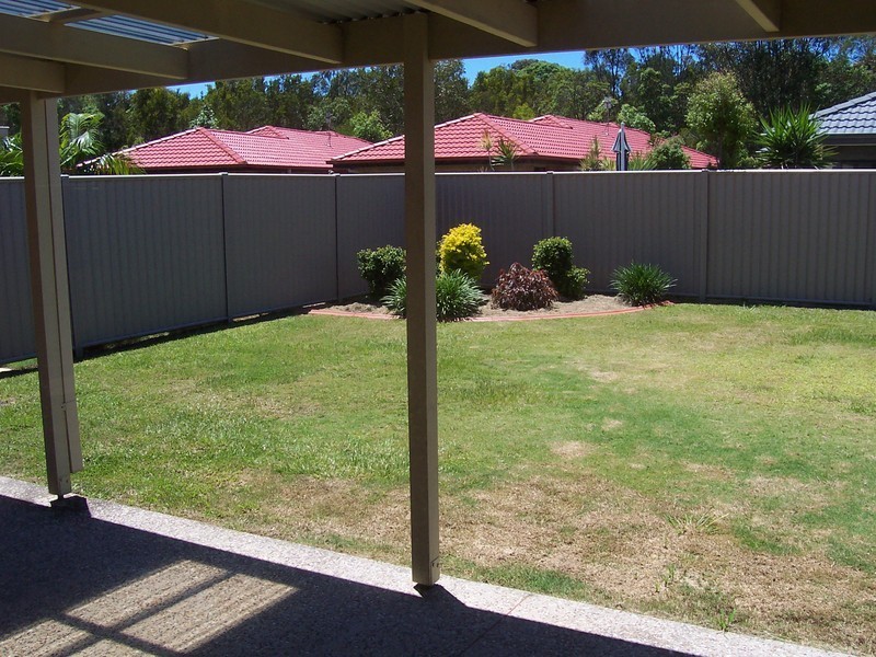 18 Suffolk Parade, Pottsville NSW 2489