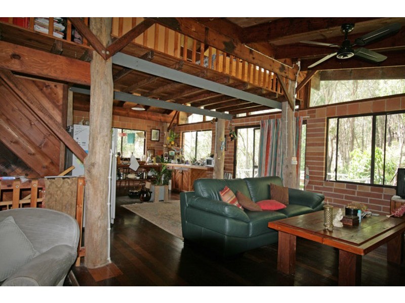 204 Round Mountain Road, Pottsville NSW 2489