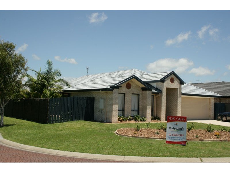 21 Urunga Drive, Pottsville NSW 2489