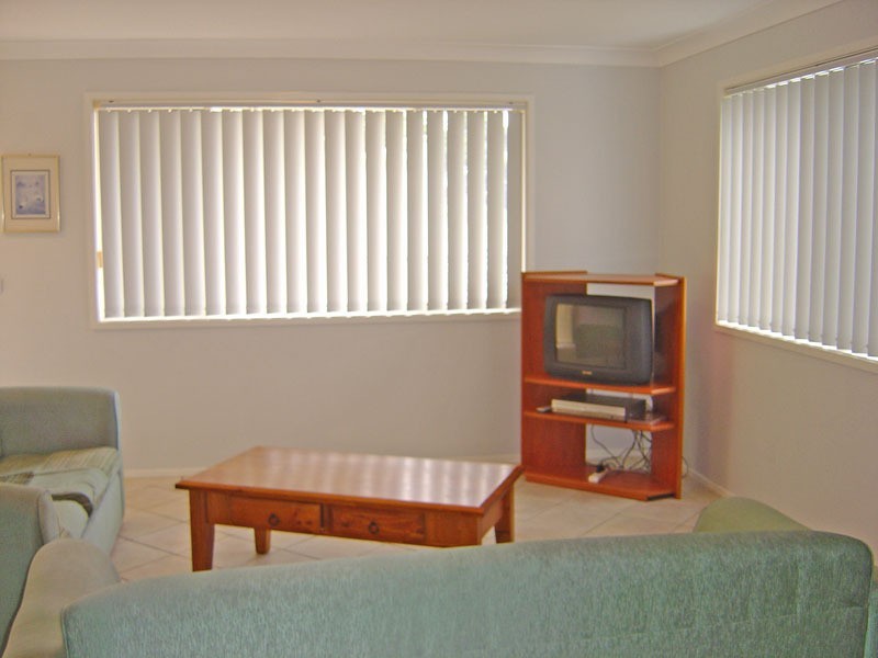 1/14 Phillip Street, Pottsville NSW 2489