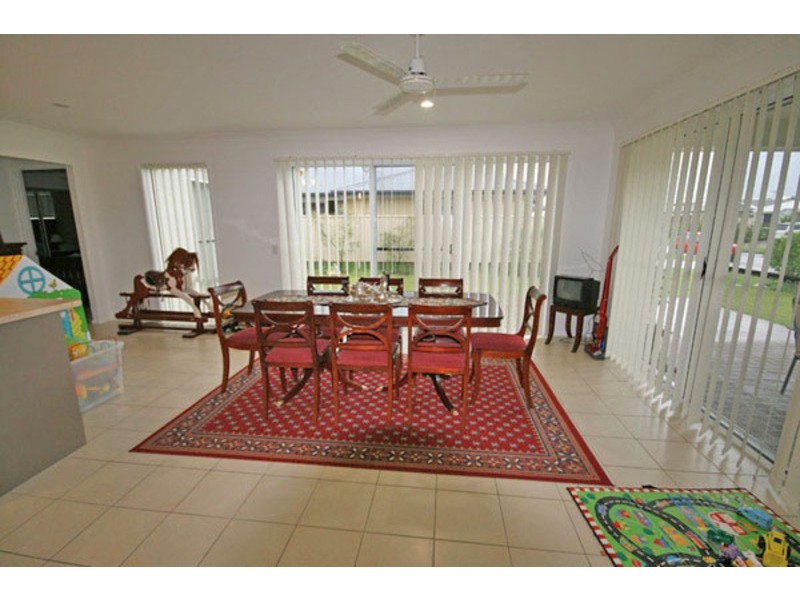 8 Bandicoot Street, Pottsville NSW 2489