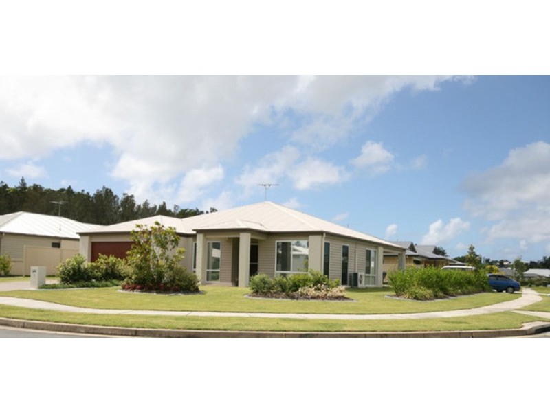 8 Bandicoot Street, Pottsville NSW 2489