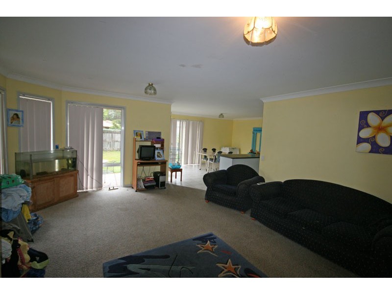 10 Miller Place, Pottsville NSW 2489