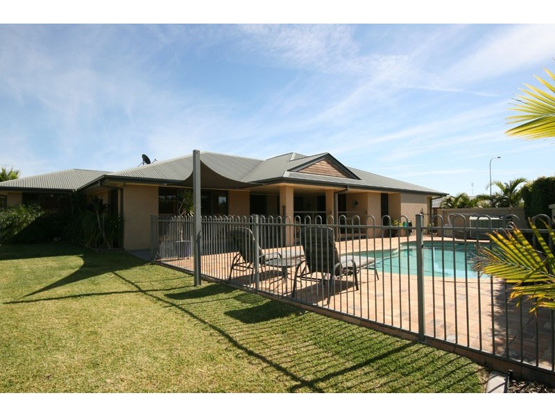 80 Border Crescent, Pottsville NSW 2489