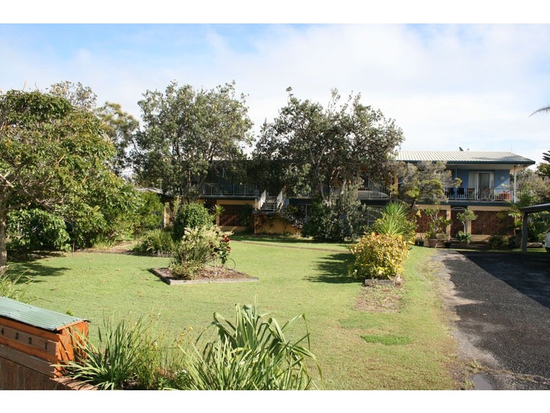 2/71 Coast Road, Hastings Point NSW 2489