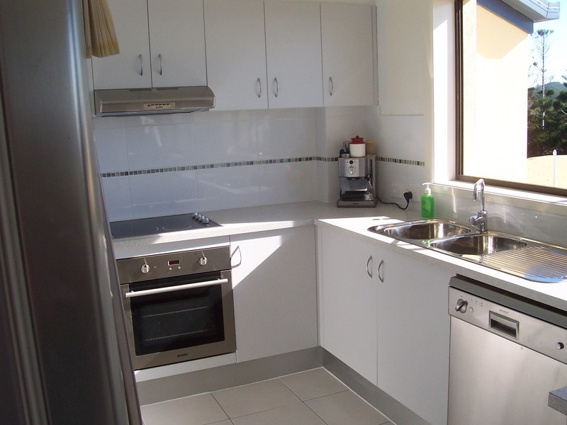 8/10 Coast Road, Hastings Point NSW 2489