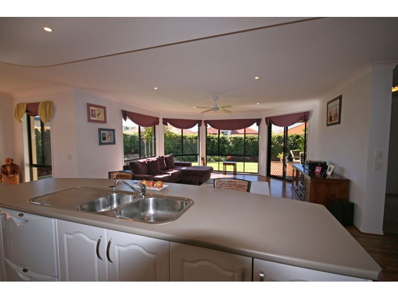 10 Ballina Street, Pottsville NSW 2489