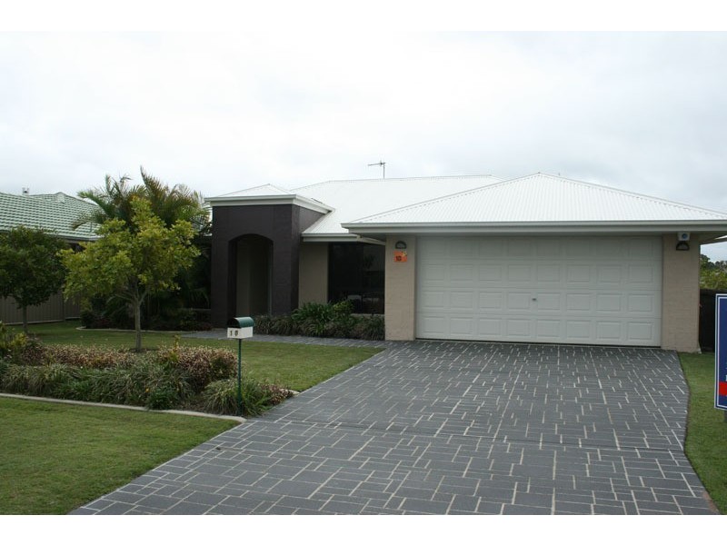 10 Ballina Street, Pottsville NSW 2489