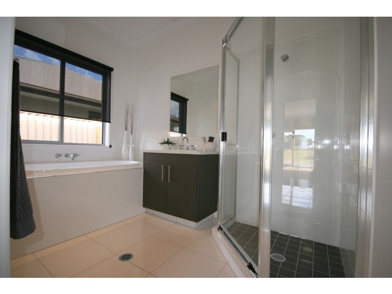 16 Newcastle Drive, Pottsville NSW 2489