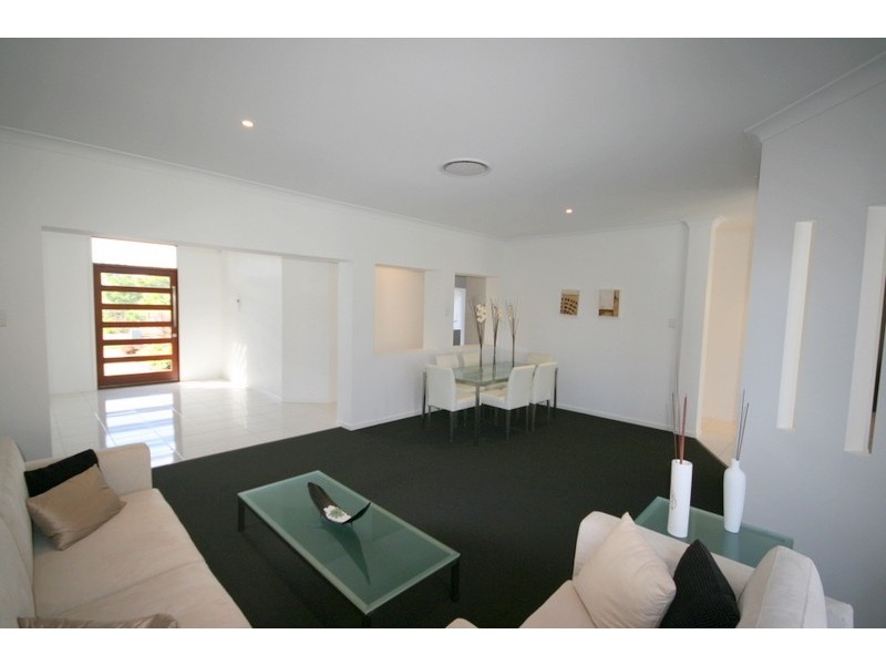 16 Newcastle Drive, Pottsville NSW 2489