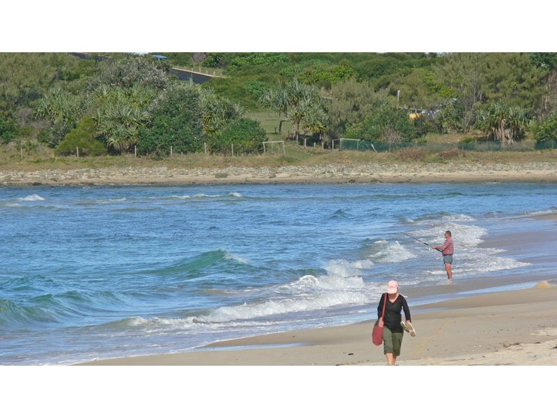 18 Coast Road, Hastings Point NSW 2489