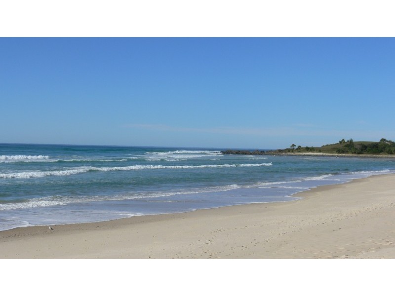 18 Tweed Coast Road, Hastings Point NSW 2489