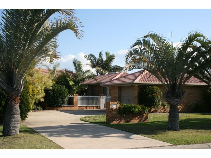 65 Andrew Avenue, Pottsville NSW 2489