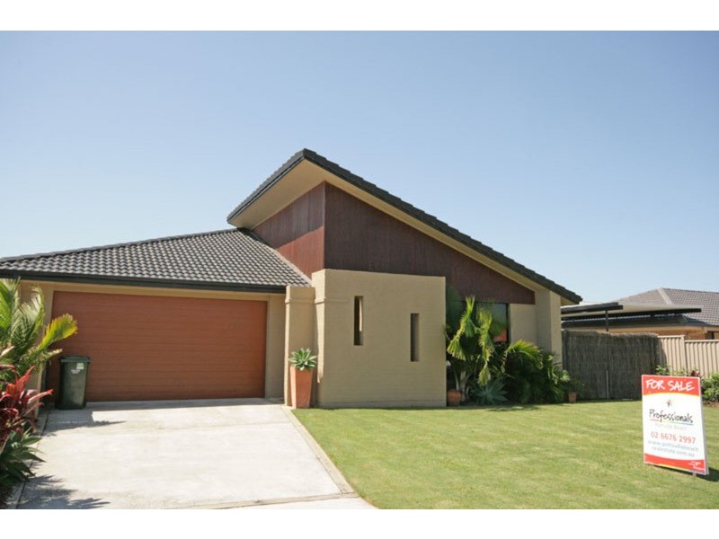 32 Ballina Street, Pottsville NSW 2489