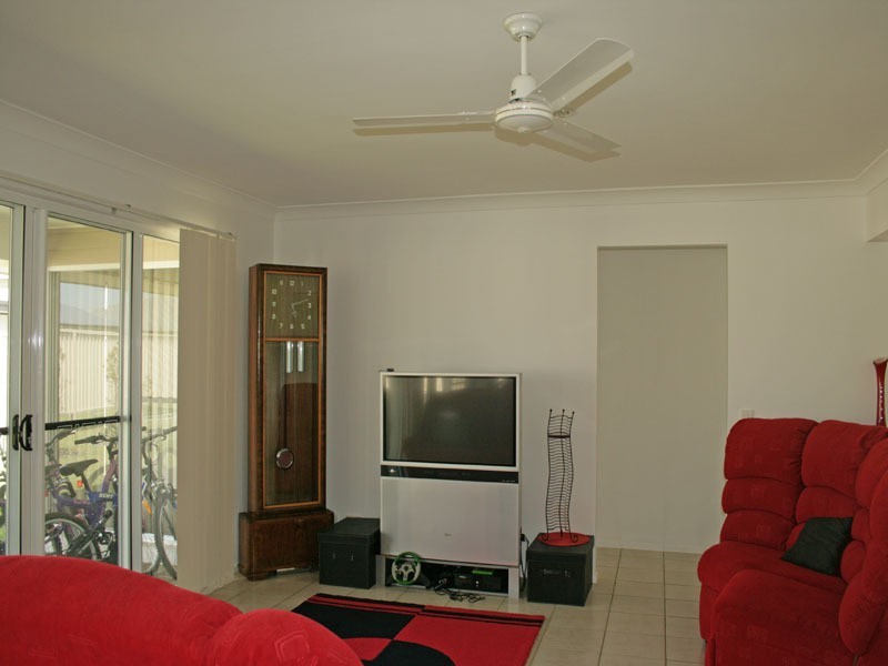 72 Sugarglider Drive, Pottsville NSW 2489
