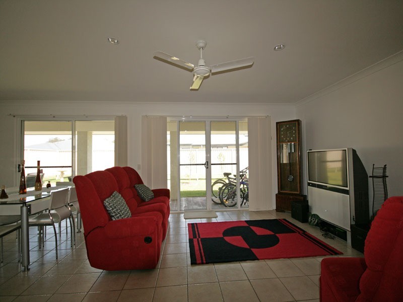 72 Sugarglider Drive, Pottsville NSW 2489