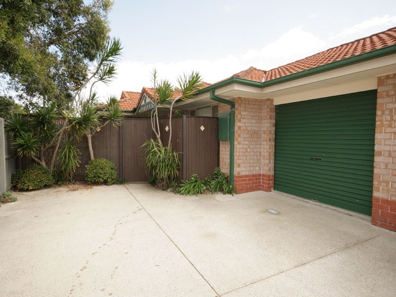 2/1 Miller Street, Pottsville NSW 2489
