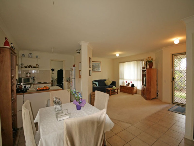 2/1 Miller Street, Pottsville NSW 2489