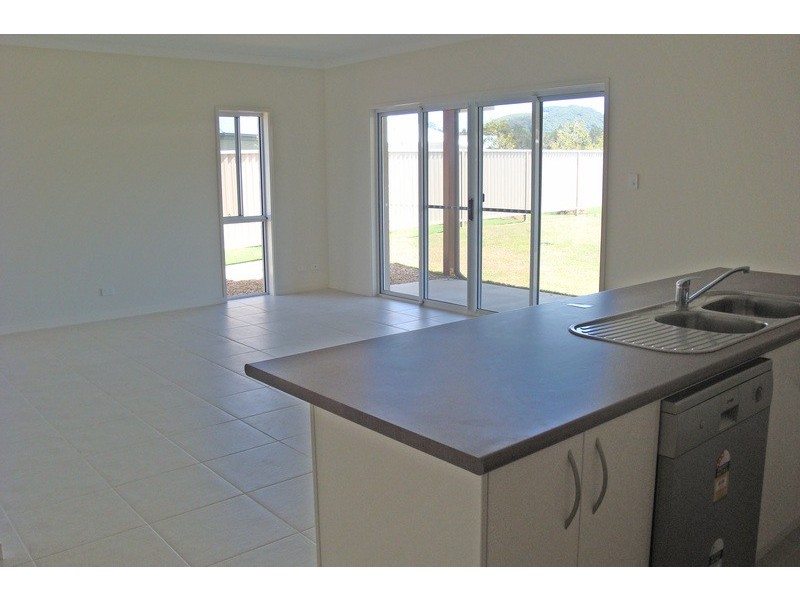 8A Coucal Street, Pottsville NSW 2489