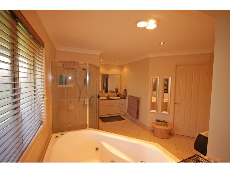 7 Benaud Place, Pottsville NSW 2489