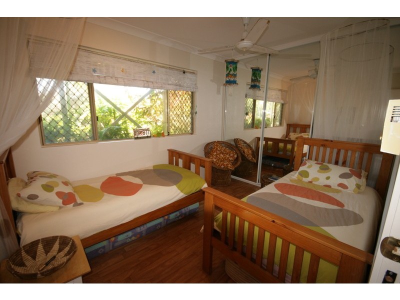 ‘Balaka’/9 Surfside Crescent, Pottsville NSW 2489