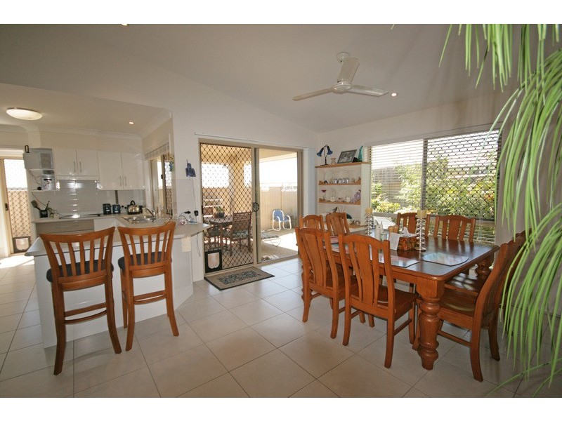 2/19 Lennox Circuit, Pottsville NSW 2489