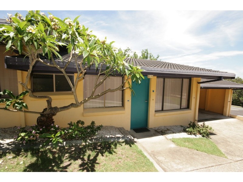 ‘Whitewaves1/18 Coast Road, Hastings Point NSW 2489