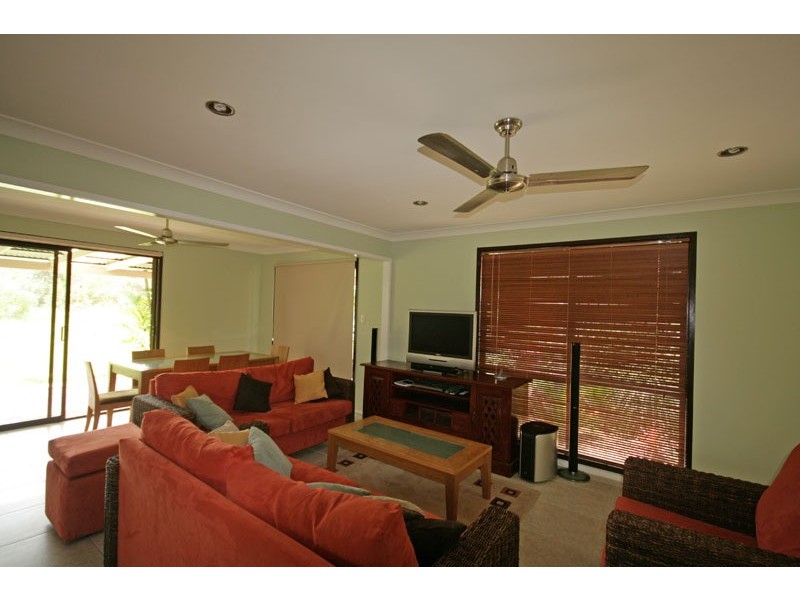 5 Elfran Avenue, Pottsville NSW 2489